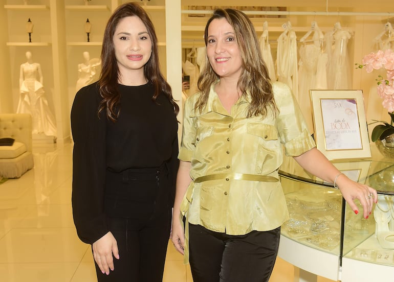 Blanca Chaparro y Manuela Medina.