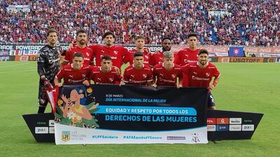 Formación de Independiente, con el paraguayo Gabriel Ávalos, en el partido ante San Lorenzo y con un homenaje especial por el Día Internacional de la Mujer.