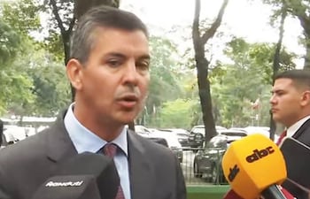 Santiago Peña, presidente de la República.