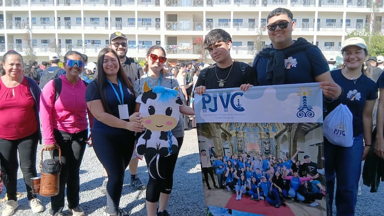 Los jóvenes de la ciudad de Capiatá de la Parroquia Virgen de la Candelaria también participaron de la jornada.