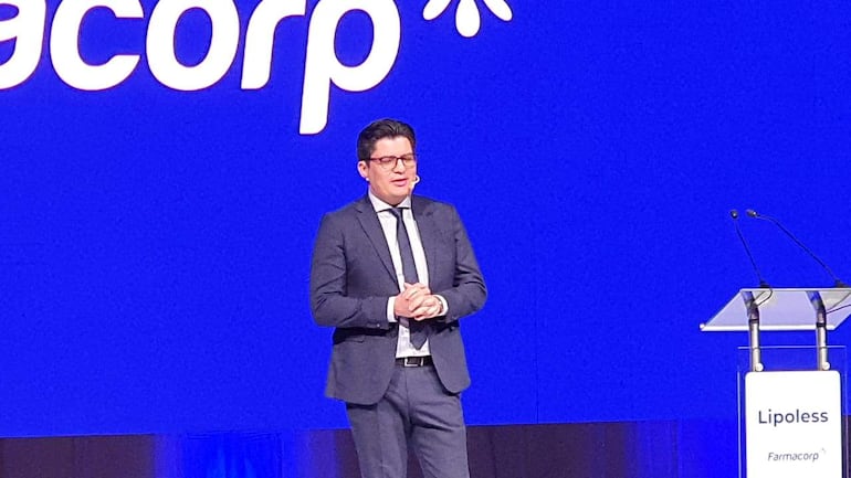 Jorge Vargas, director comercial y de marketing de Nexocorp, holding al que pertenece Farmacorp, durante el lanzamiento.