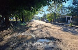 Mal estado de calles en predios de la EBY genera reclamos en Ayolas.