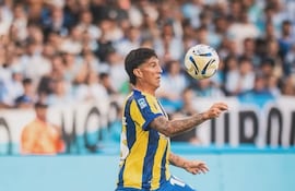 Enzo Giménez, futbolista paraguayo de Rosario Central.