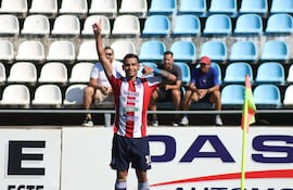 Osvaldo Argüello (32 años), autor del segundo gol del Benjamín Aceval en Villarrica.