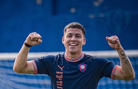 Matías Damián Pérez (26 años), zaguero central de Cerro Porteño.