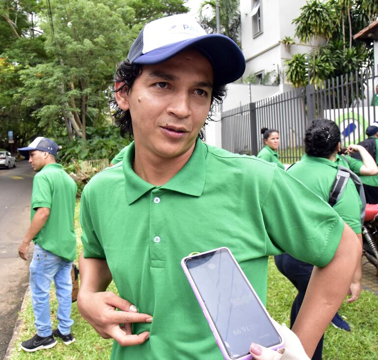 Omar González, quien estuvo tres años como cuidacoches.