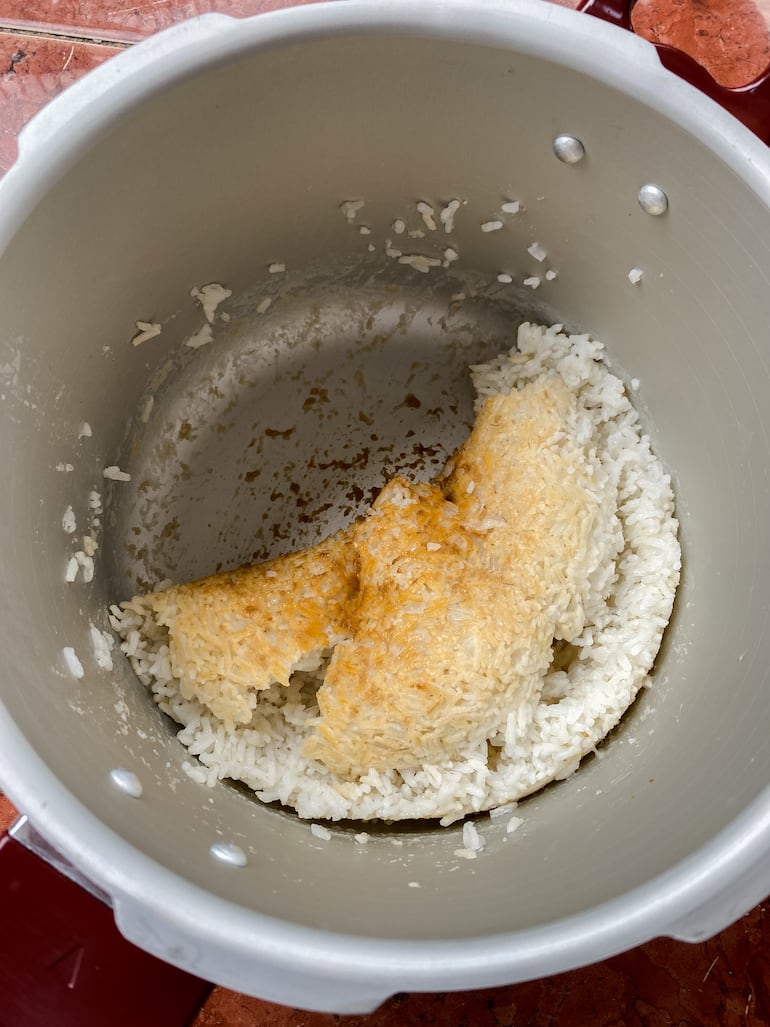 Concepto de cocción de arroz.