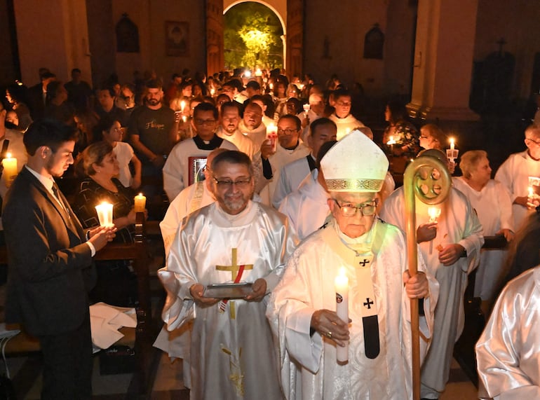 Cardenal instó a combatir la corrupción, la impunidad y privilegiar la dignidad humana