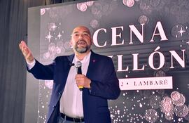 Orlando Arévalo, en fotos de archivo.