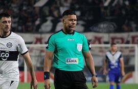 Blas Antonio "Lele" Romero (15/09/85), nuevo árbitro FIFA.