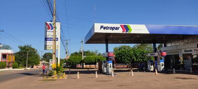 Estación de servicios de Petropar de Curuguaty, no abastece la demanda.