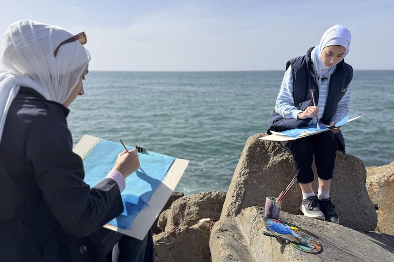 /pf/resources/images/abc-placeholder.png?d=2446