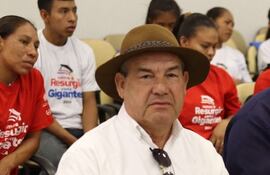 Imágenes de archivo del fallecido diputado cartista Eulalio “Lalo” Gomes.