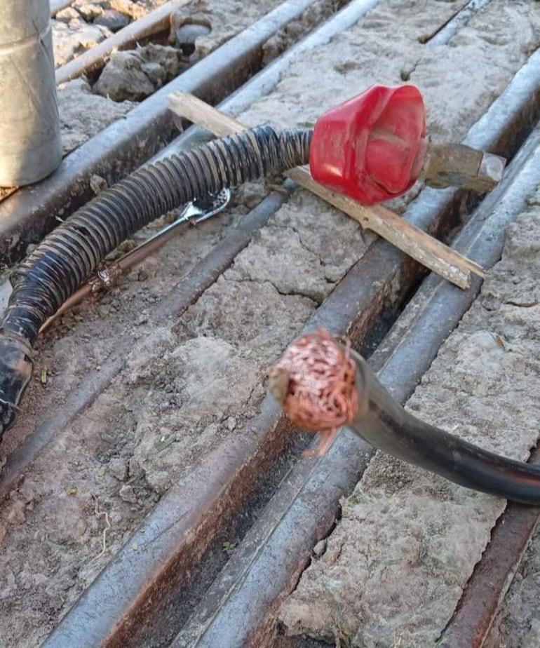 Los cables de las bateris robadas