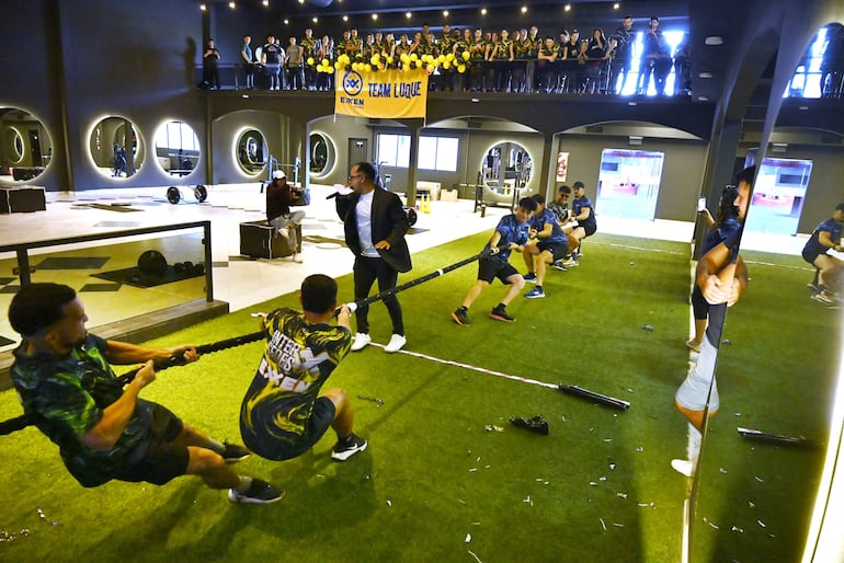 Inauguracion de EXEN GYM y competencia ubicado en las calles Coronel Romero c/ Manuel Ortiz Guerrero, San Lorenzo Paraguay. Empresariales 06-12-2025C