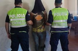 Padrastro de una niña de 12 años y otros dos hombres fueron denunciados por supuesto abuso sexual.
