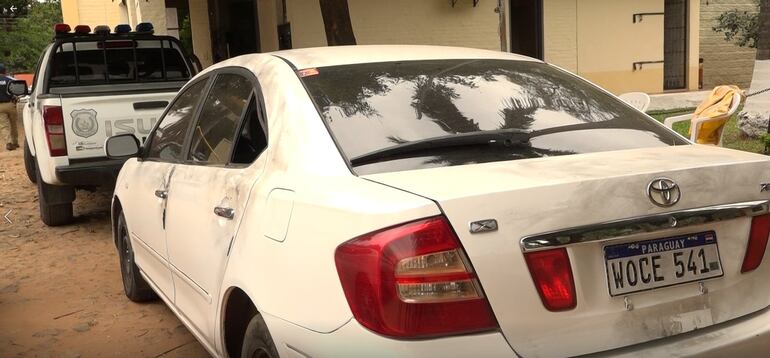 Uno de los vehículos recuperados en las últimas horas, se encuentra en el Departamento de Control de Automotores.