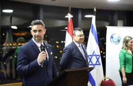 Alejandro Rubín, embajador paraguayo en Israel, confirmó que los intendentes compatriotas están bien.