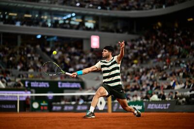 El español Carlos Alcaraz durante las semifinales del Roland Garros en el Philippe Chartrier.