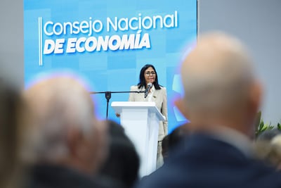 Fotografía difundida por el Palacio de Miraflores de la presidenta encargada de Venezuela, Delcy Rodríguez.
