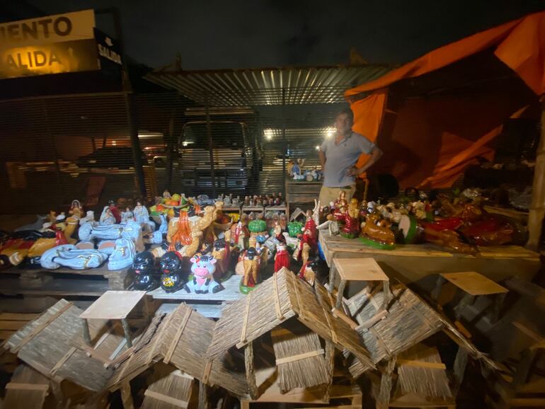 Pesebres en el Mercado 4: esperan ventas repunten con el aguinaldo