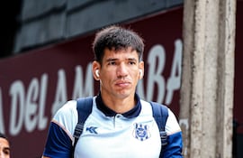 César Castro aporta calidad y experiencia a la defensa del Sportivo 2 de Mayo de Pedro Juan Caballero.