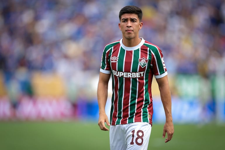 El volante ofensivo, Rubén Darío Lezcano Portillo (22 años) está para ser nuevo jugador de Olimpia, cedido a préstamo por Fluminense.