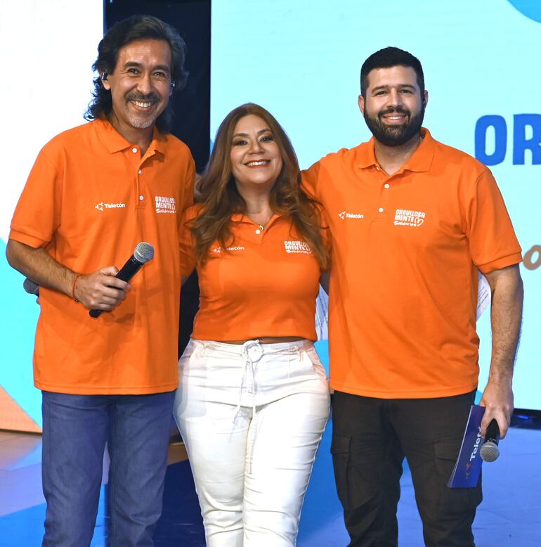 Michelín Ortiz, Ondina Cantero y Bicho Riveros. 