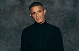 El músico español Alejandro Sanz lanzó un nuevo tema que habla de la salud mental.