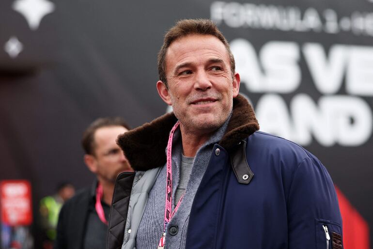 Ben Affleck llegó solito al Grand Prix de Las Vegas. (Chris Graythen/Getty Images/AFP)
