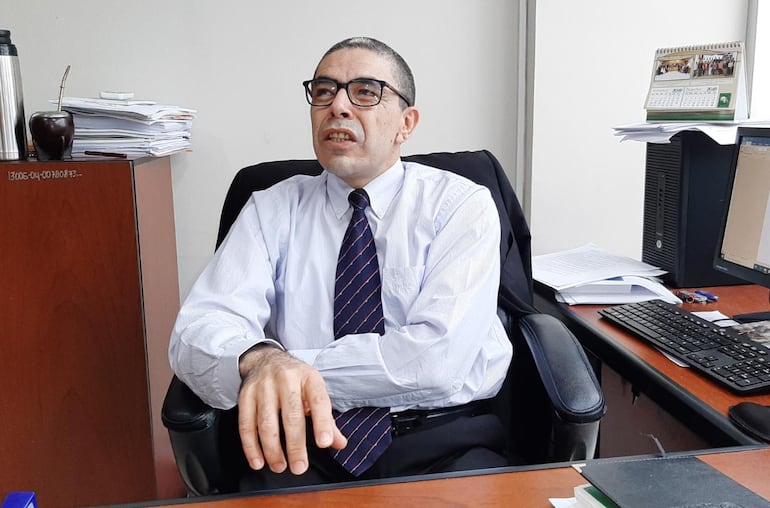 El Dr. Paublino Escobar, de la Defensoría Pública.