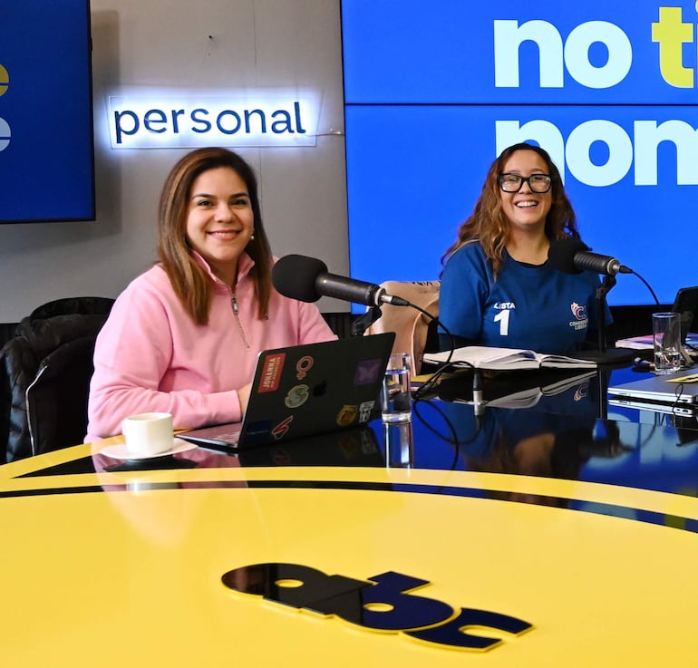 La Diputada johanna Ortega y Marlene Orue presidenta del PLRA en vivo en Radio Cardina