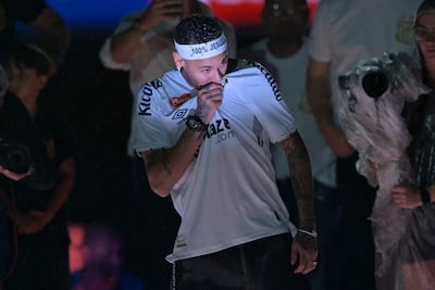 Neymar continuará en Santos por todo el 2026.