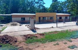 En la compañía César Barrientos, del distrito de Ybycuí, la futura sede de la Unidad de Salud de la Familia (USF) genera preocupación entre los pobladores, quienes temen que la obra se convierta en un “elefante blanco”.