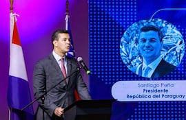 Santiago Peña anunció visita del presidente de Taiwán a Paraguay en agosto.