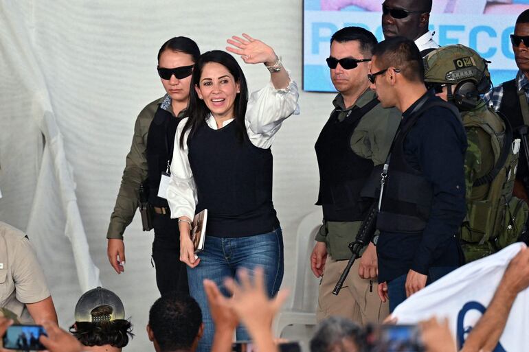 La presidenciable ecuatoriana del movimiento Revolución Ciudadana,  Luisa González. (AFP)