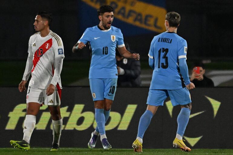 Uruguay saca el boleto mundialista