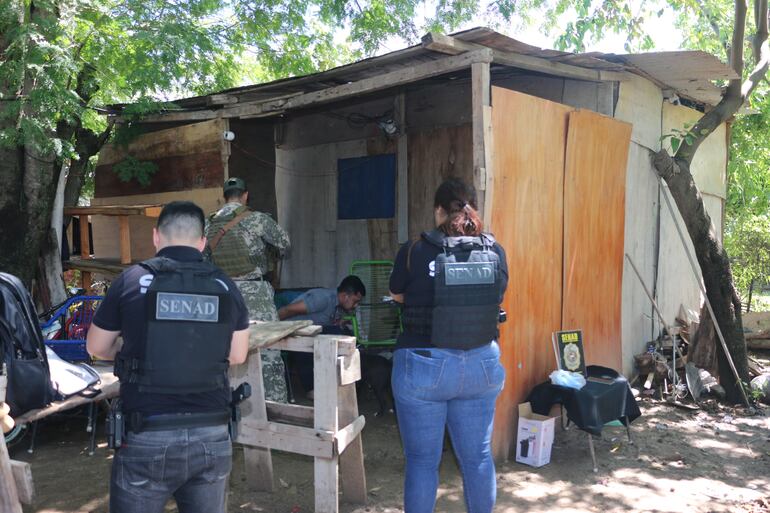 Dos jóvenes fueron detenidos por microtráfico en Nanawa.