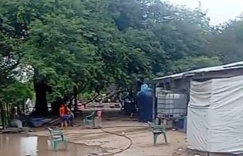 Varias viviendas se vieron afectadas por el desborde del Pilcomayo.