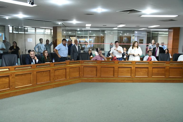 Sesion de la JMA 18 de marzo de 2026 sin quórumDe LUIS LOPEZ NERY HUERTA <luis.lopez@abc.com.py>Destinatario ABC Foto <foto@abc.com.py>Fecha 18-03-2026