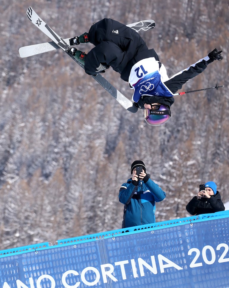Mischa Thomas de Nueva Zelanda en acción.
