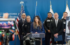 La secretaria de Seguridad Nacional, Kristi Noem, anunció la inversión de Estados Unidos para la utilización de tecnología antidrones para la seguridad del país durante el Mundial y otros eventos que tiene el país este año.