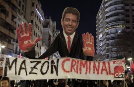 Manifestación: desde las riadas e inundaciones que a finales de octubre causaron en Valencia al menos 223 fallecidos, este domingo por el centro de la capital coincidiendo con el día en que se cumplen dos meses desde la Dana.