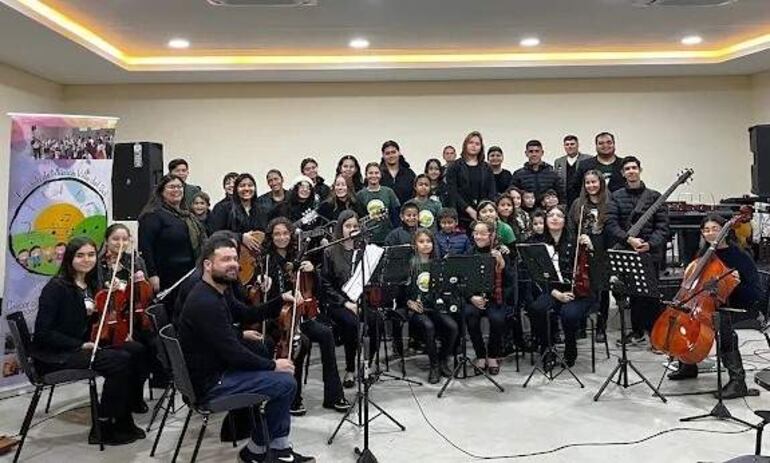 La escuela de música Villa del Sol ofrece formación en diversas especialidades en Carapeguá.