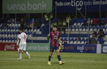 Jonathan Gabriel Torres (28 años), delantero argentino de Cerro Porteño.