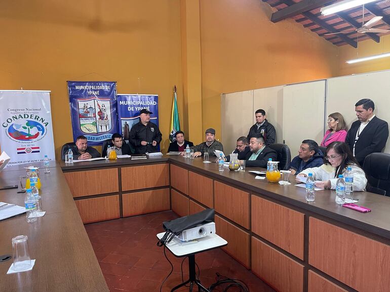 Controversia en Ypané: La Junta demandará credenciales a periodistas para asistir a sesiones públicas
