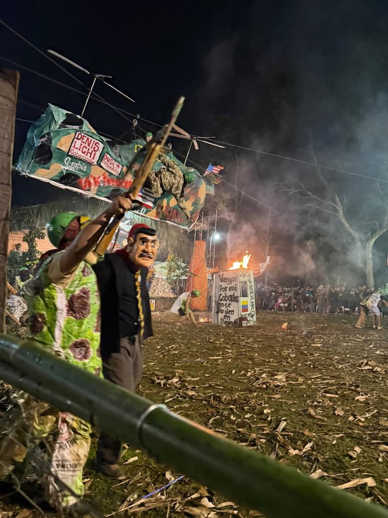 La tradicional presentación de los Kamba de Altos desató la alegría del público en estos últimos días, en el marco de las celebraciones culturales que se vienen desarrollando en la zona.