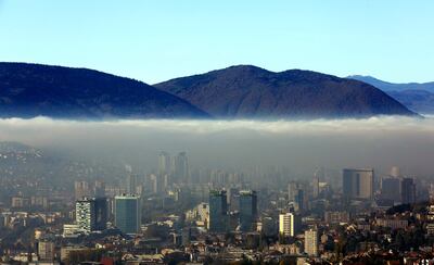 La ciudad de Sarajevo, en Bosnia y Herzegovina, considerada una de las ciudades con mayor índice de contaminación del aire en el mundo.