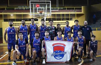 El Club Deportivo Amambay arrancó con el pie derecho la serie de la Copa Comuneros de básquet.