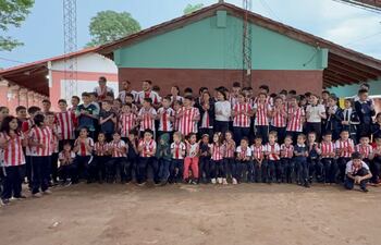 Que nuestros benditos héroes nos den la clasificación… y que el cazador de utopías, Alfaro, salga a la calle a celebrar con la gente